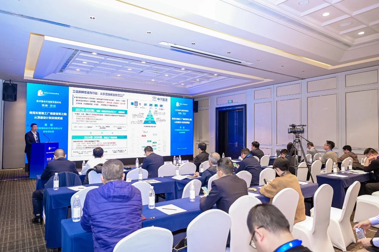 7385a94eb59454dd6319d4068abf9349.jpg 0ccc3c1940869b03a0d622311bbf8355.jpg